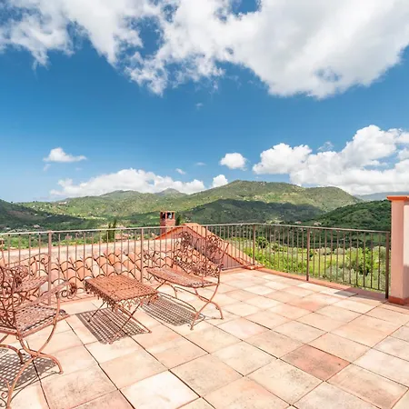 Villarose Guest house 3*